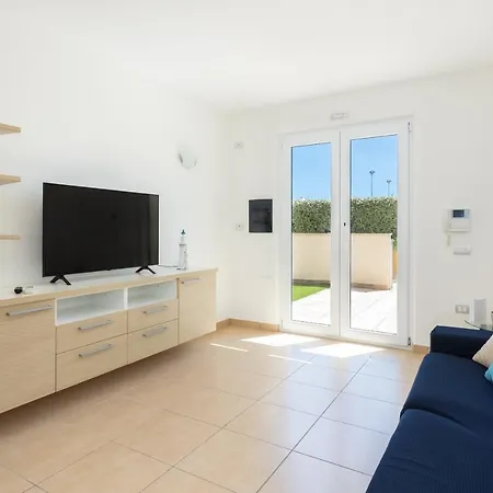 Апартаменты La Casa Del Sole - Con Piscina Frontemare A Pochi Minuti Da Oristano