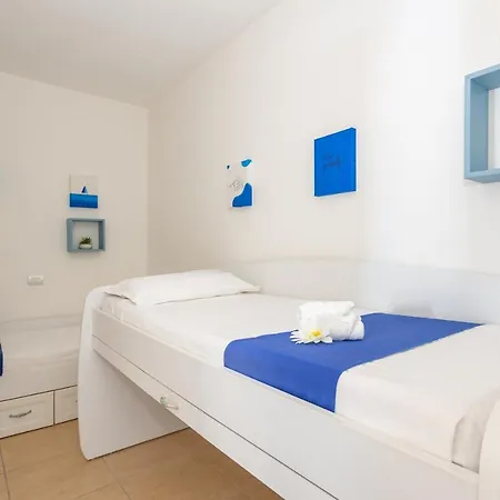 Apartament La Casa Del Sole - Con Piscina Frontemare A Pochi Minuti Da Oristano *